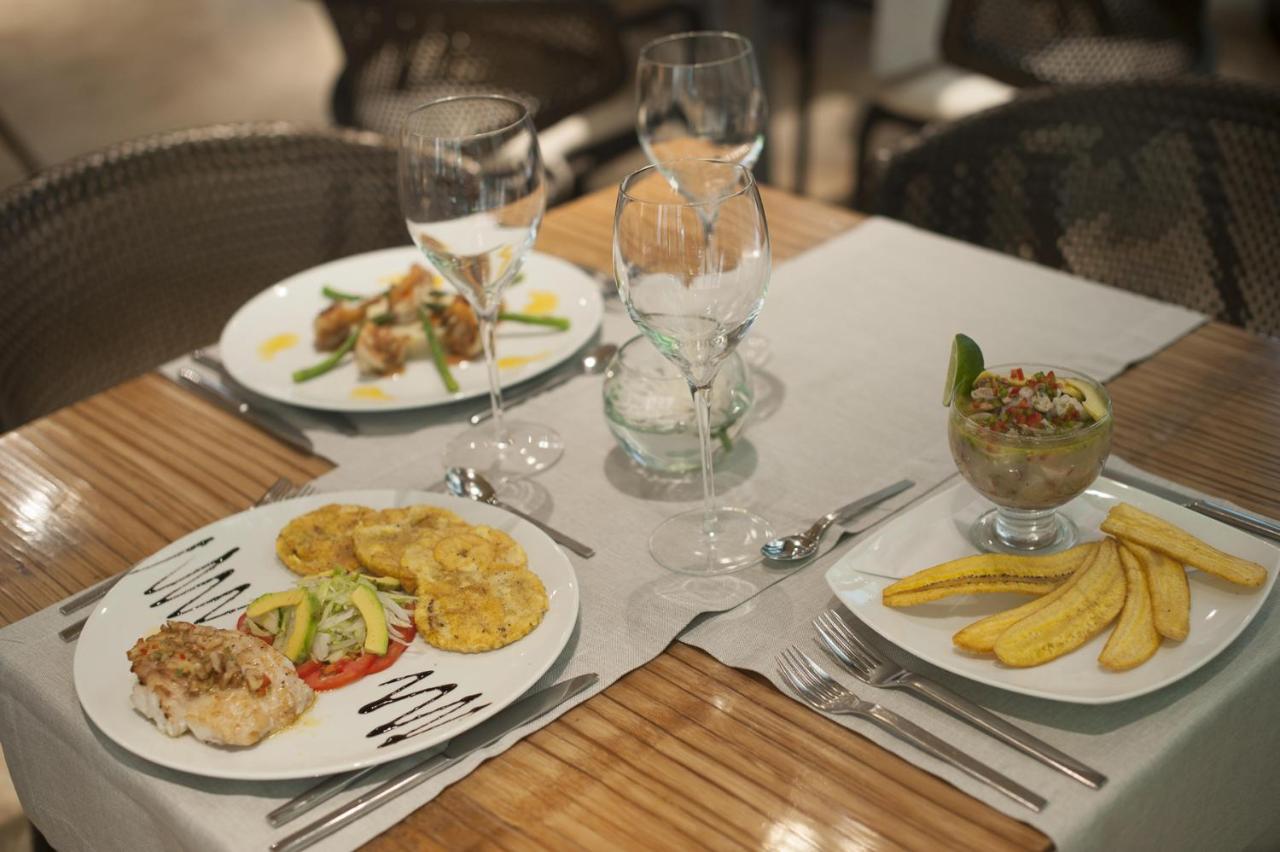 Movich Hotel Cartagena de Indias photo