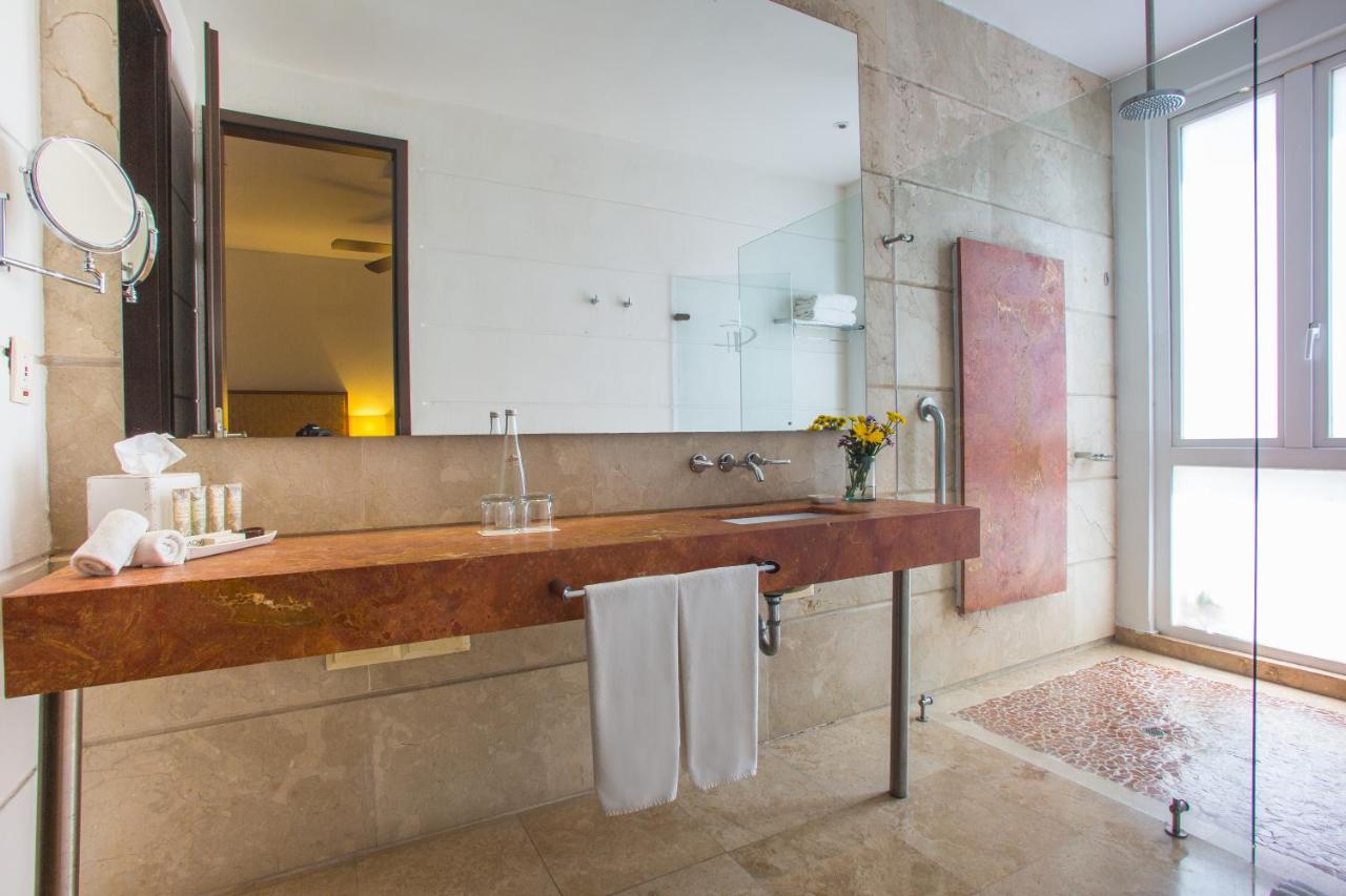 Movich Hotel Cartagena de Indias photo
