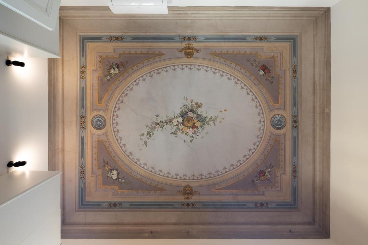 Florence Large Frescoed Apartment - 4