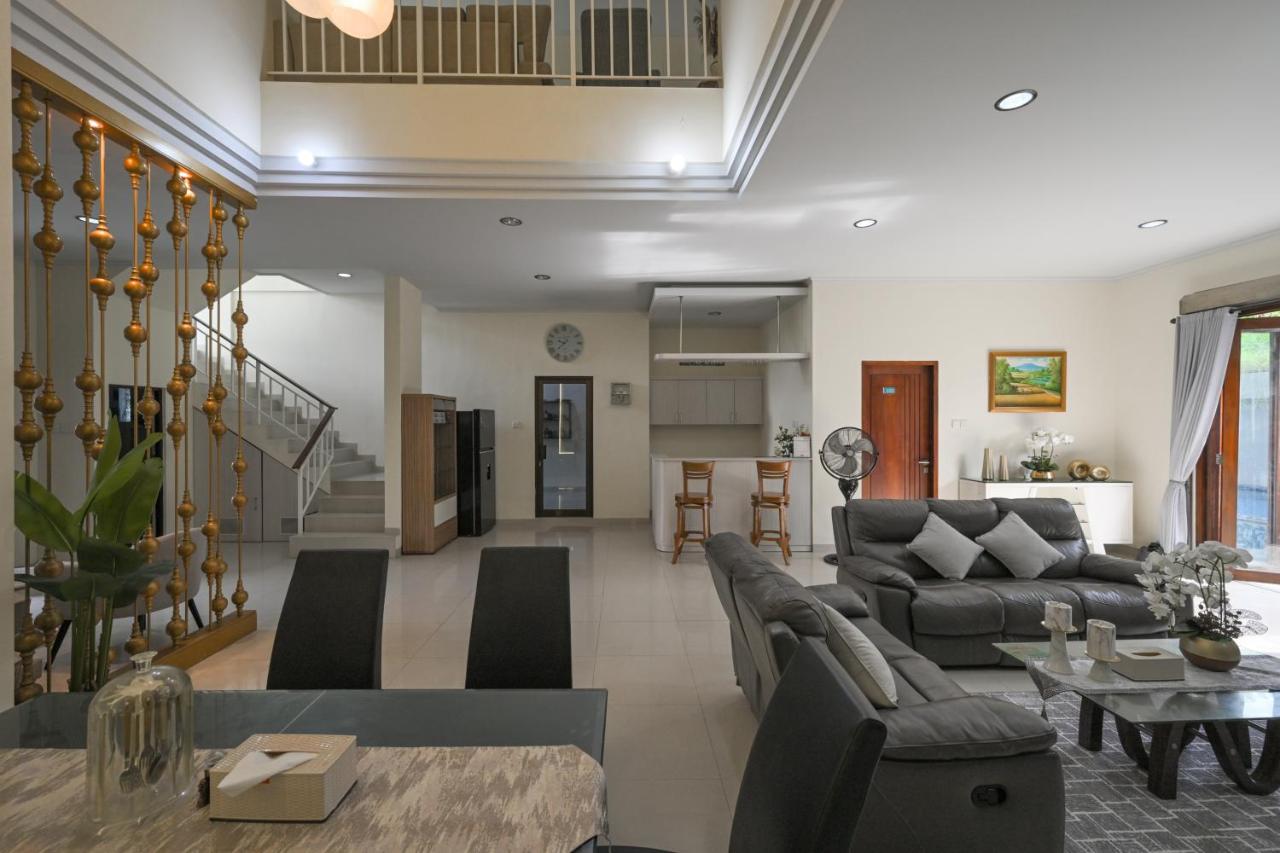 Puri Ratu Jimbaran with Private Pool - 5