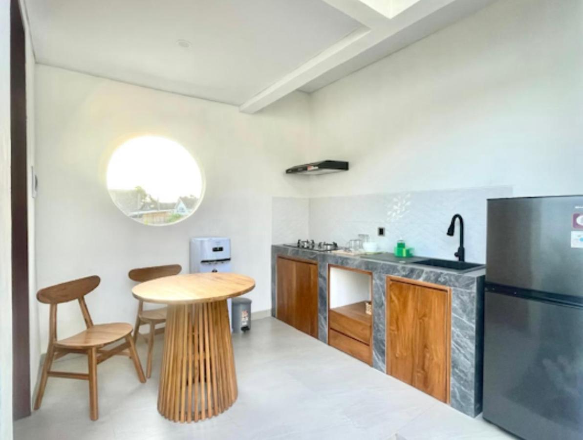 Mahayasa Villa with garden - 4