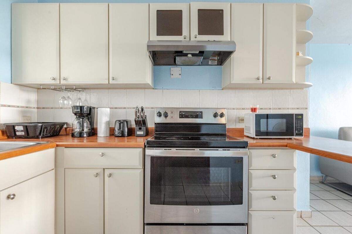 Costa Brava Beach & Pool Apartment 24-402 - 5