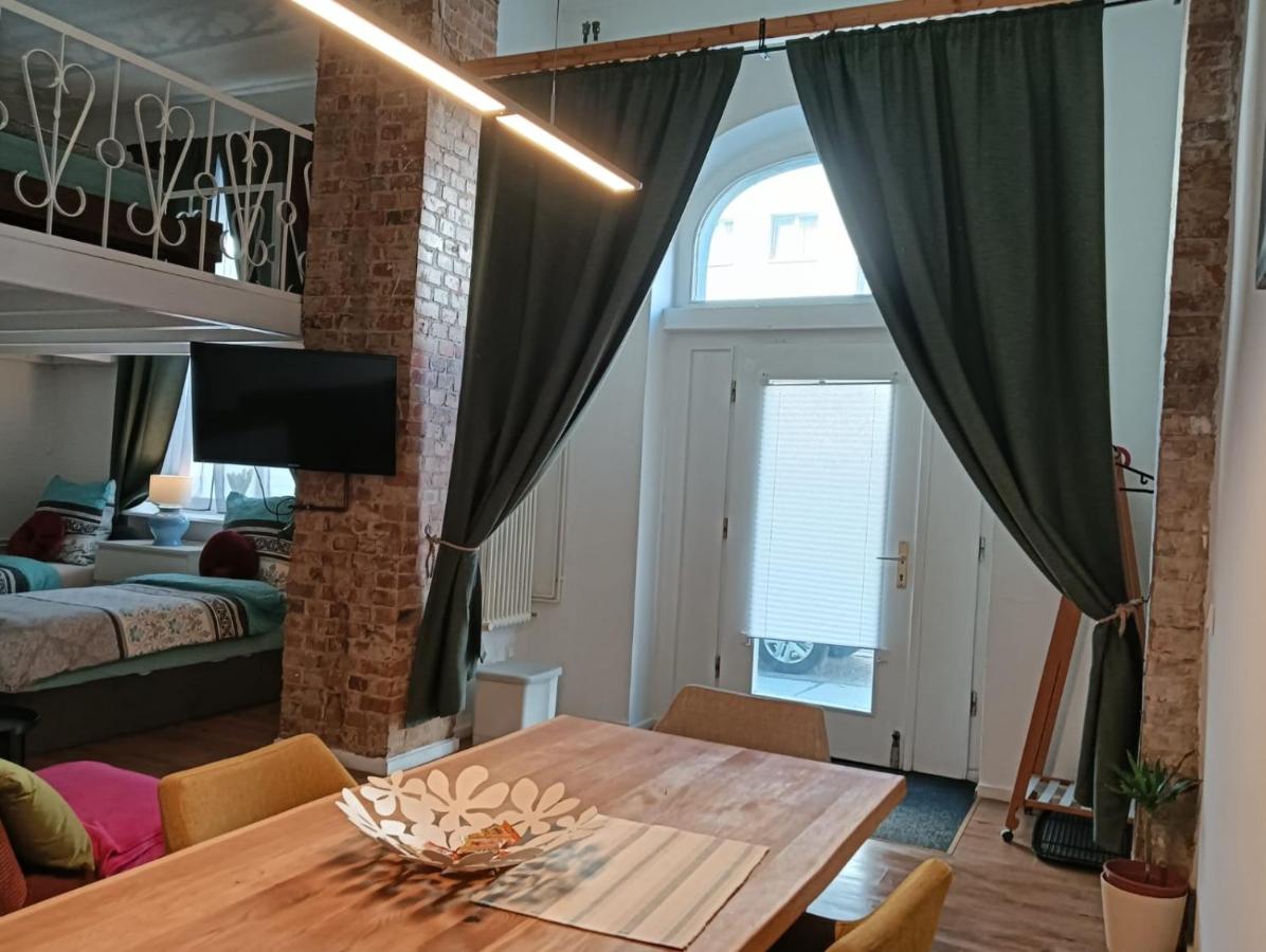Studio Apartments Alfred