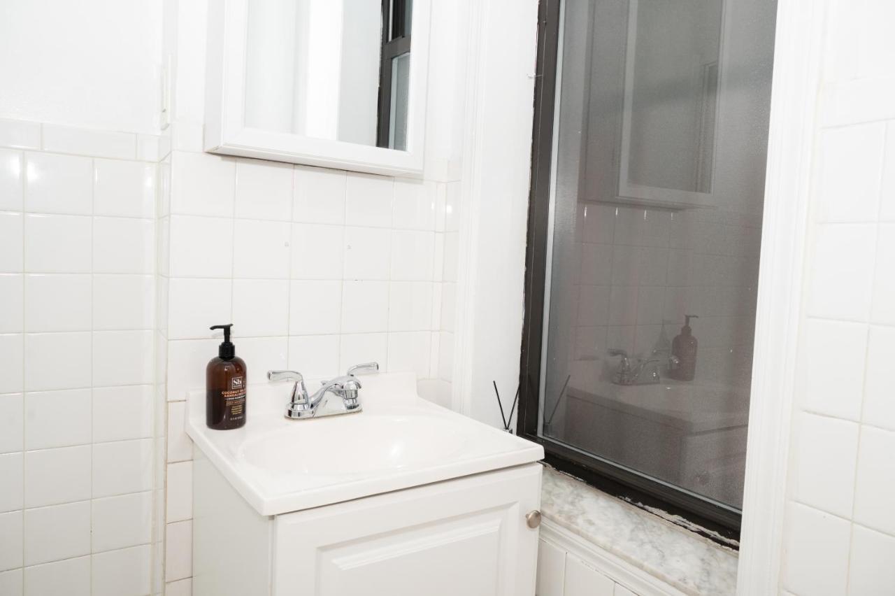 New York7-East1 Village Center-Apartment w Full Amenities - 3