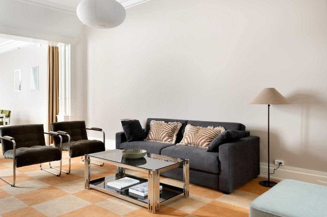 Royal Neighbors - 4 bedrooms - 2 bathrooms by Daniel&Jacob's - 3