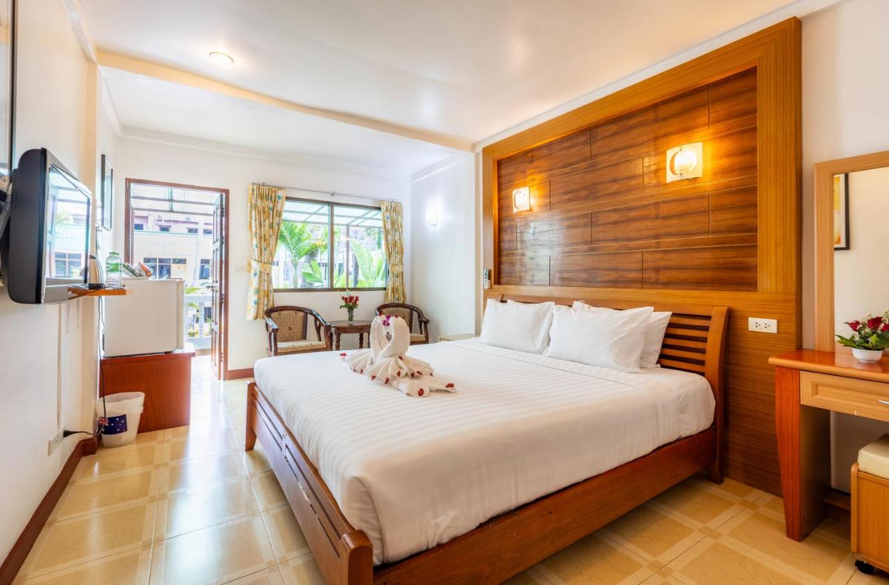 The Expat Hotel Patong - 5