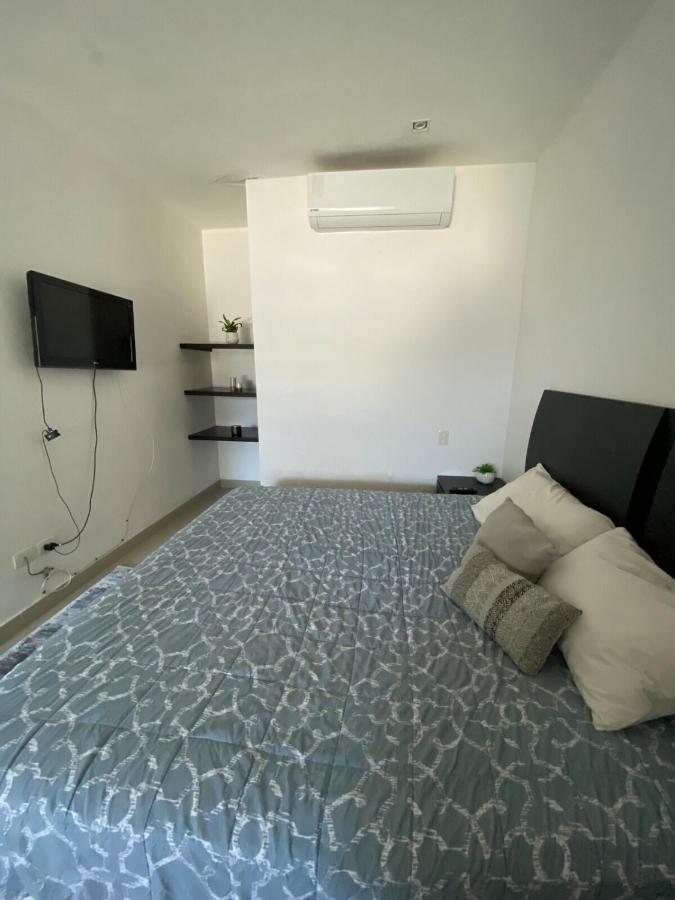 Lovely loft with pool in center! - 3