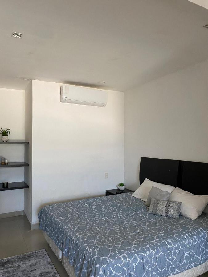 Lovely loft with pool in center! - 4