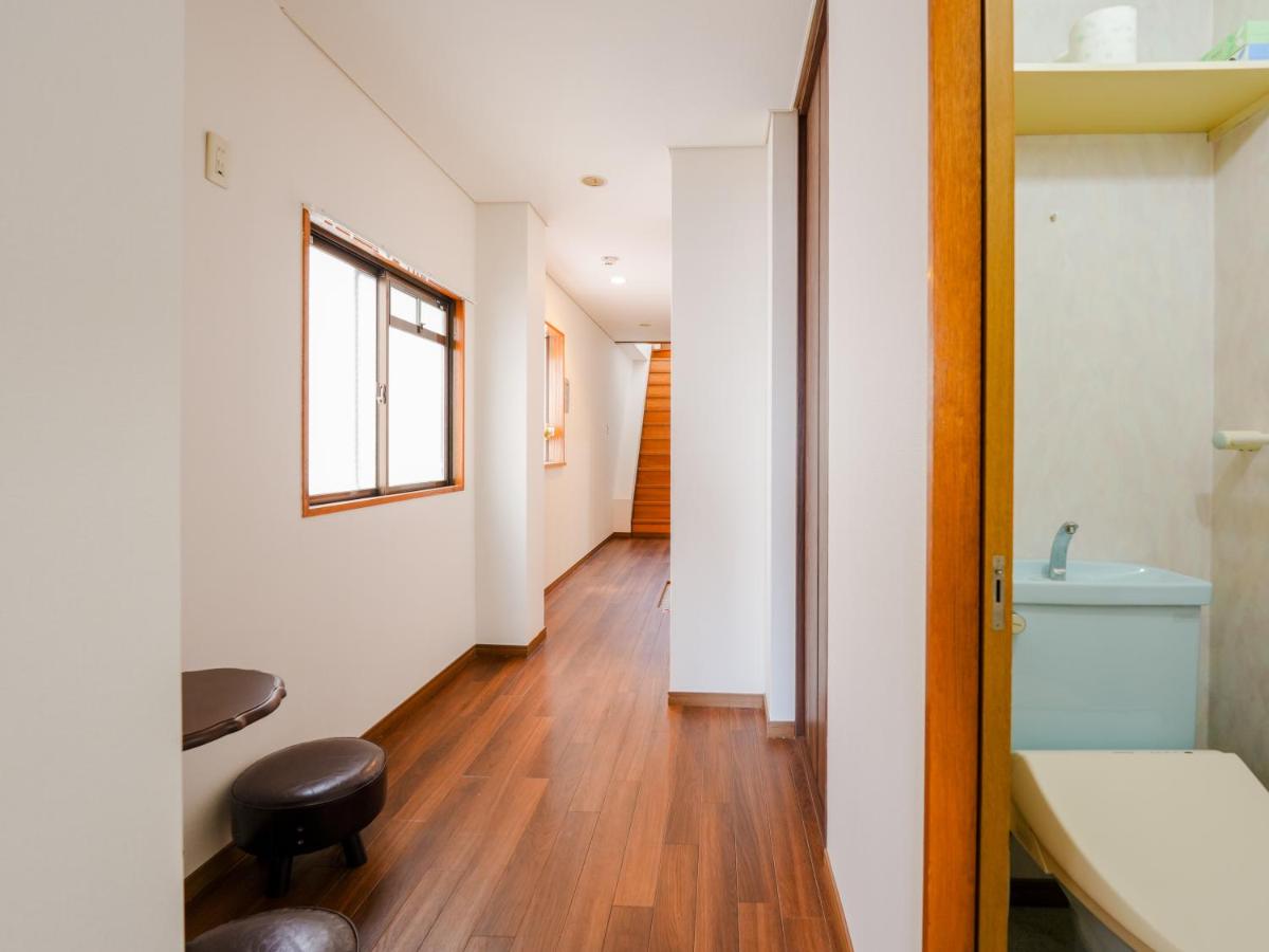 Three minutes walk to subway Direct to the airport Umeda business district - 3