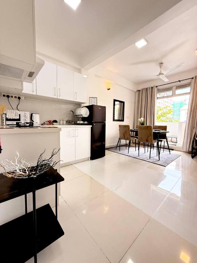 Urban Stays by Empress - 4