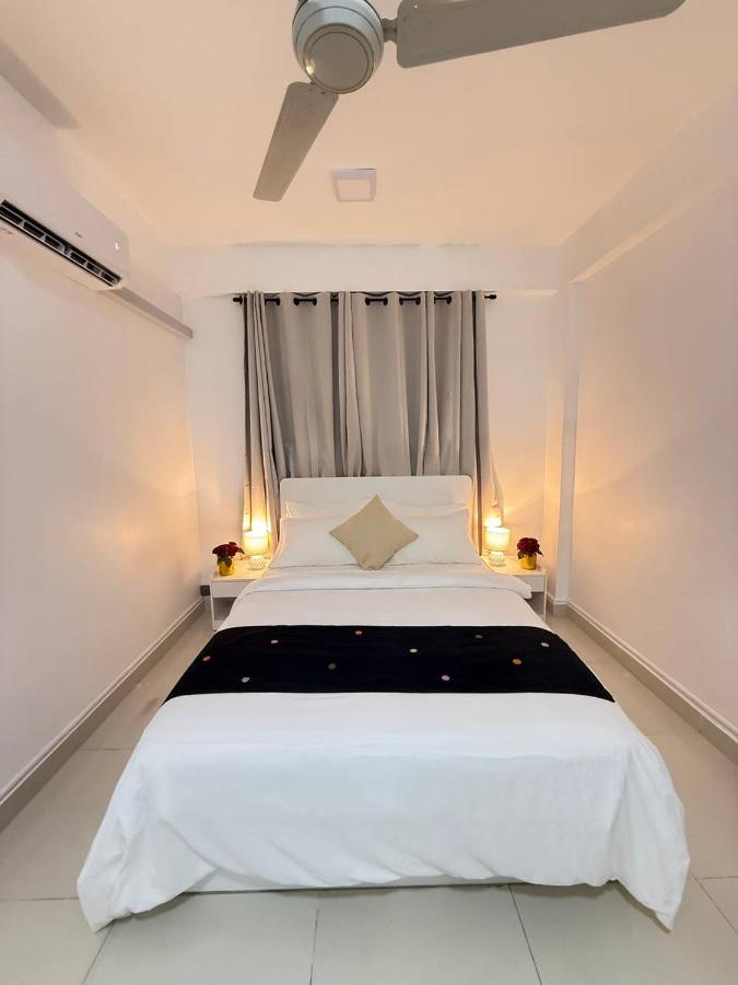 Urban Stays by Empress - 2