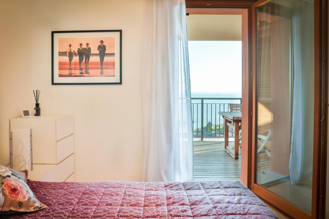 Portopiccolo Avolare Bel Tramonto Apartment & Beach - 2