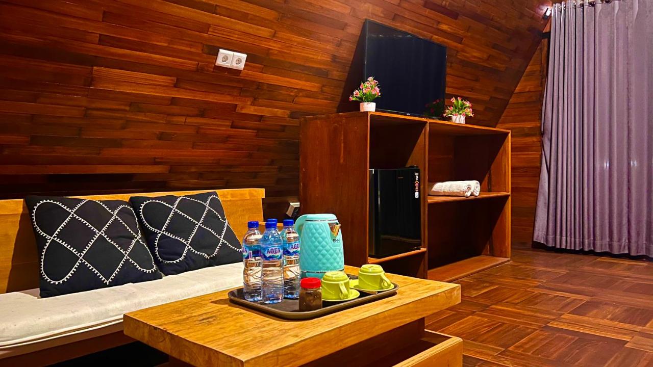 Batur Cliff Panorama - 5