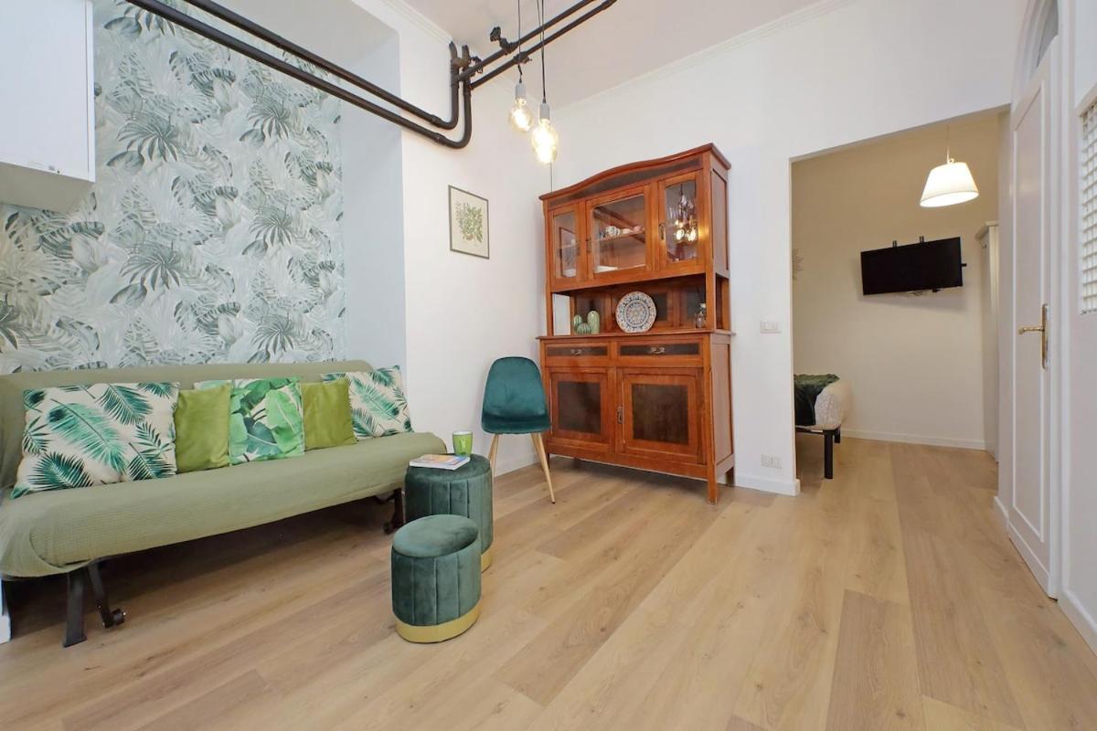 Domus al Colosseo by Luxury Getaways - 5