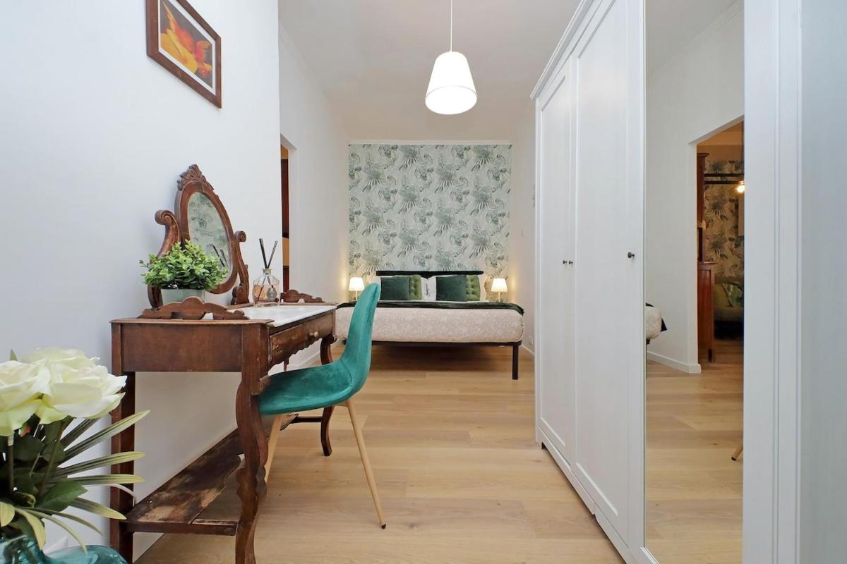 Domus al Colosseo by Luxury Getaways - 2