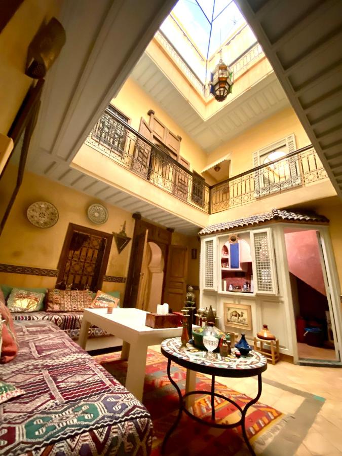 Riad Sylvia