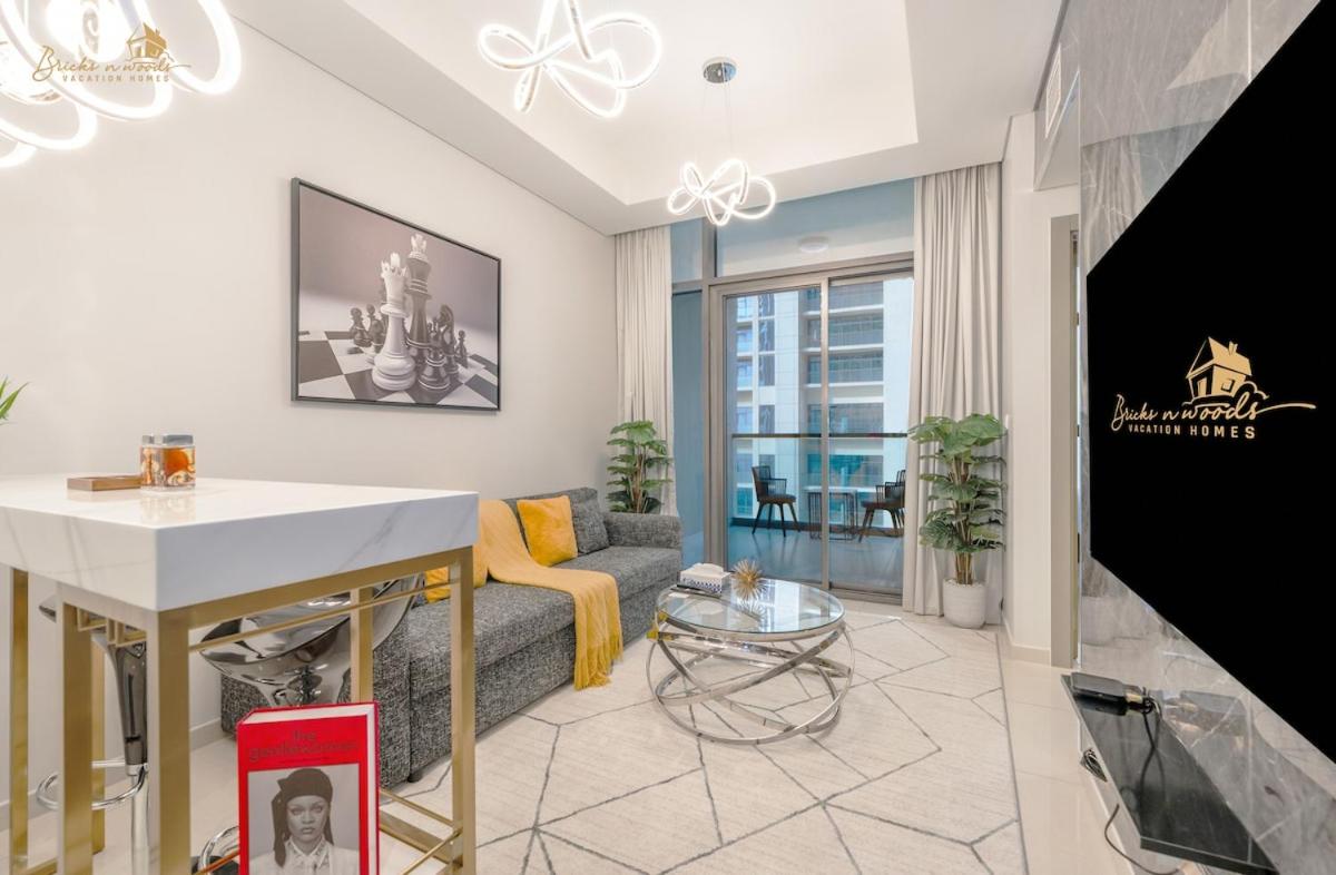 Serene Canal View 2Bhk 6 pax