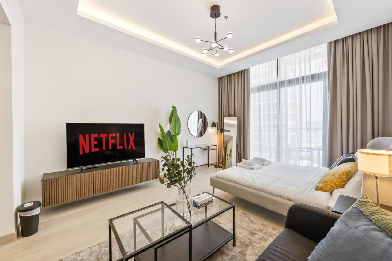 Elite Escape - Getaway in Azizi Riviera 13