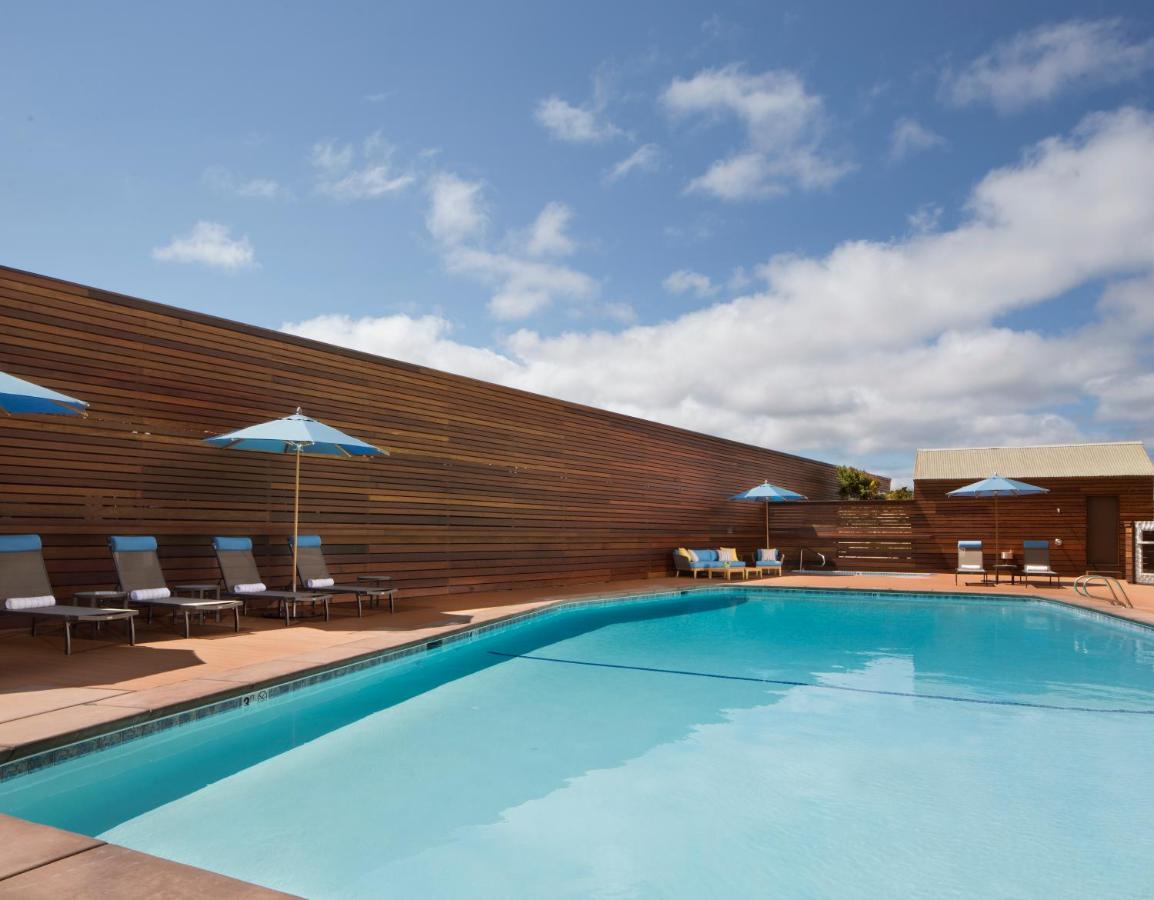 Heated swimming pool: Monterey Tides