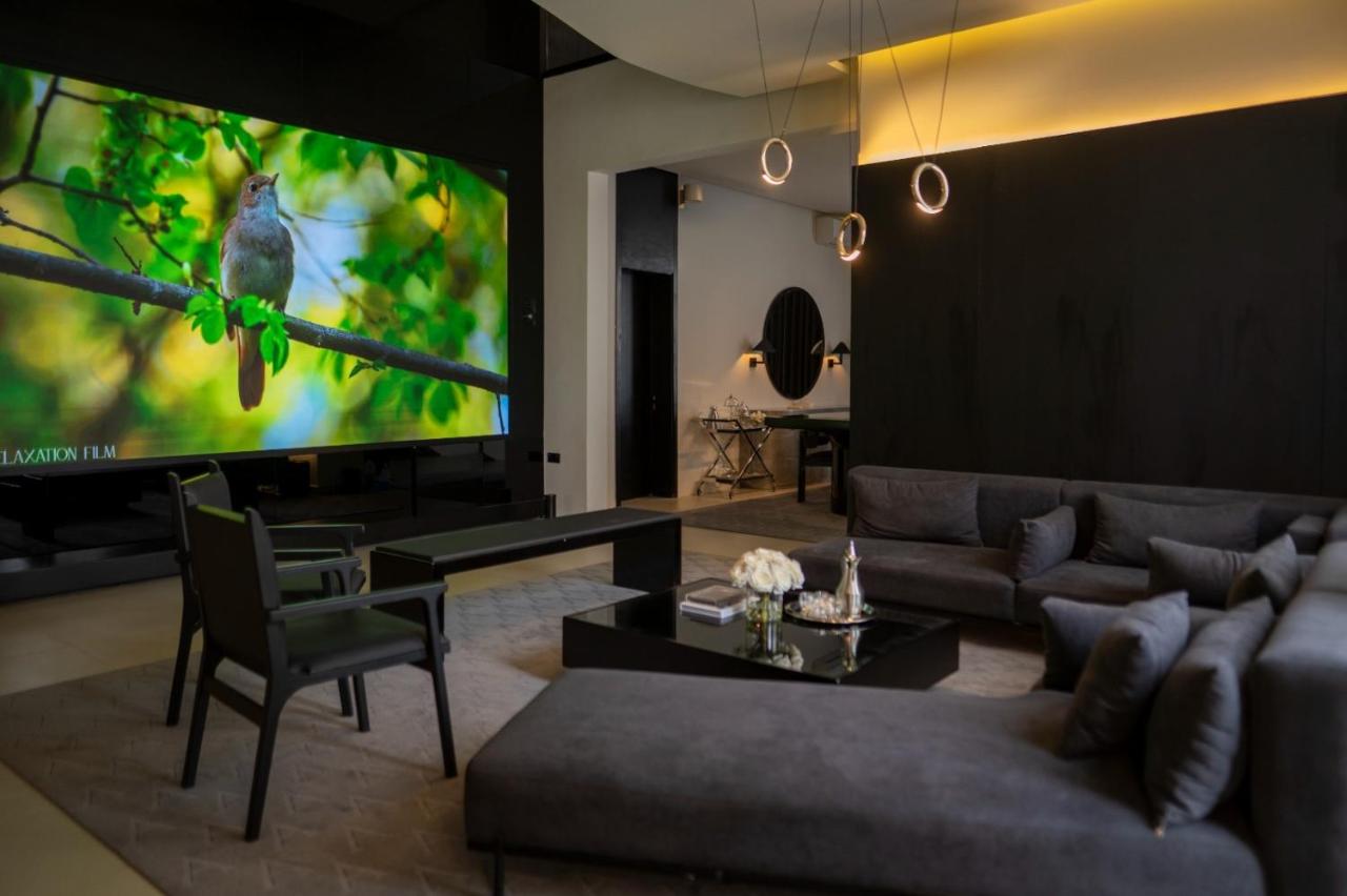 Armani House By Bridge Retreats - 3