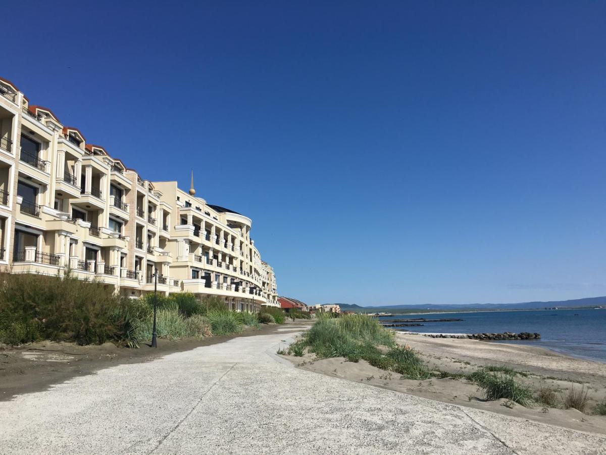 Beach: Pomorie Seafront Apartments