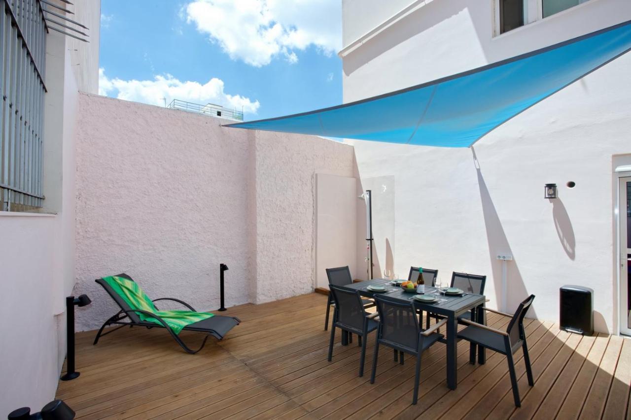 Emily in Athens - Central Veranda flat with Starlink - 3