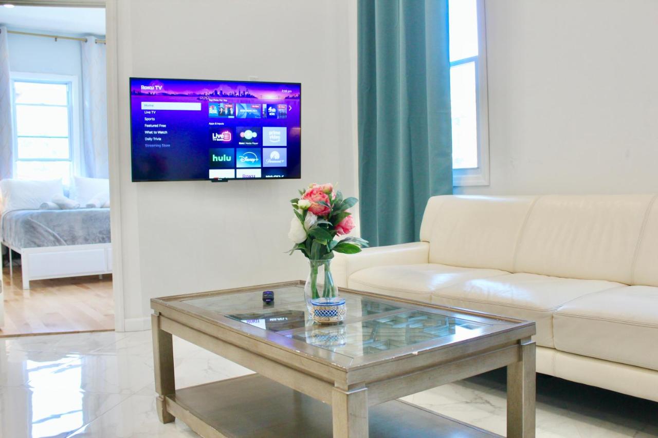 15 Minutes From Manhattan 2-Bedroom Apartment in LIC Astoria Queens - 5