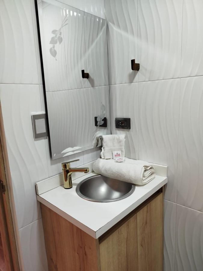 Aw Hotel Ariston Embassy - 3