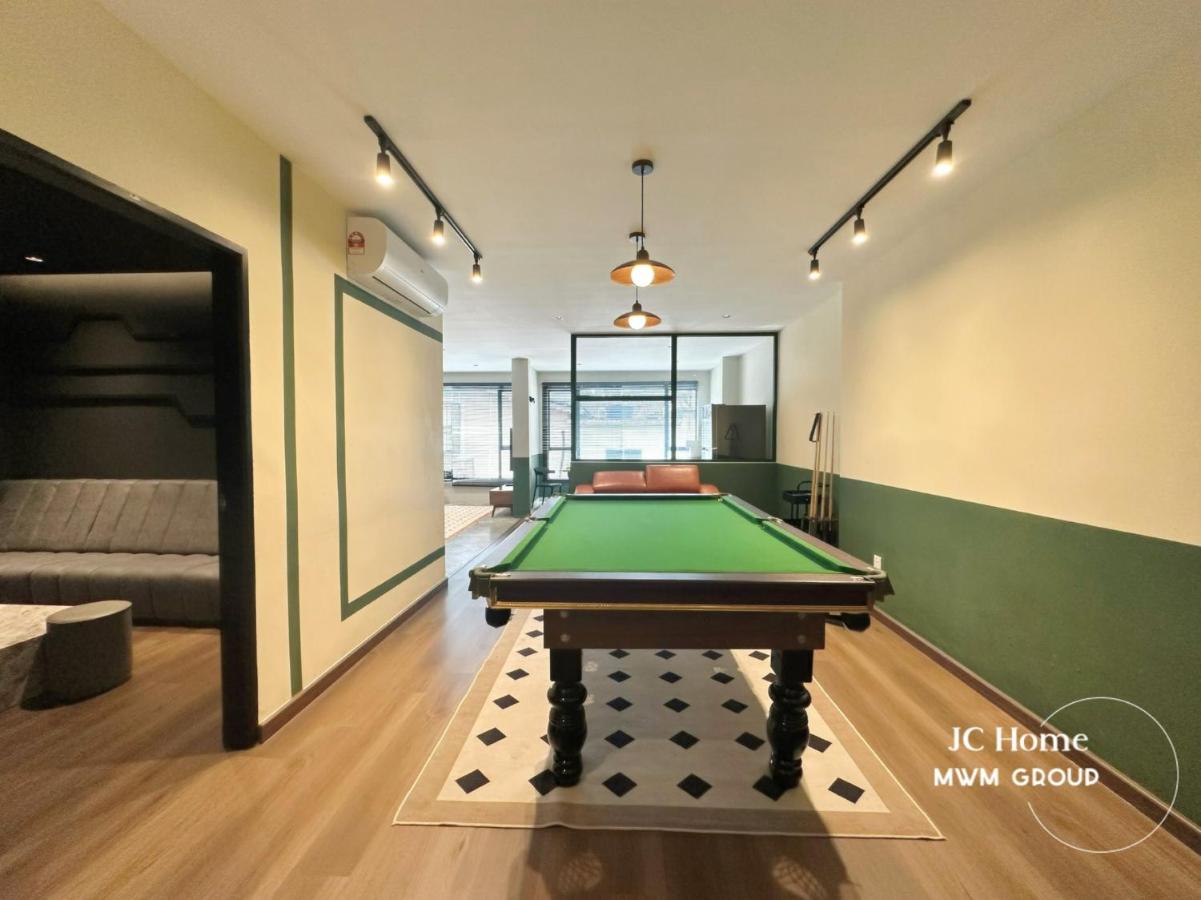 Jalan Rusa Happy hour 10pax KTV Walkable to KSL Mall Johor Bahru - 2