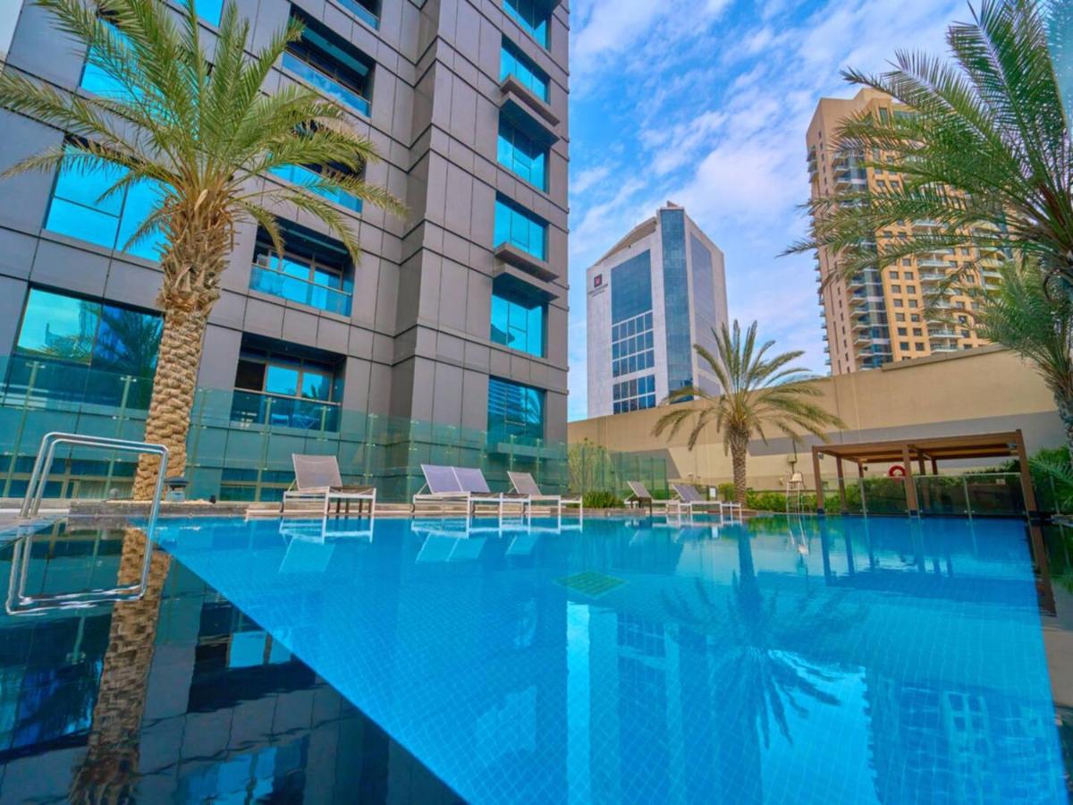 A High End Studio in the heart of dubai Voleo, Business Bay - 4