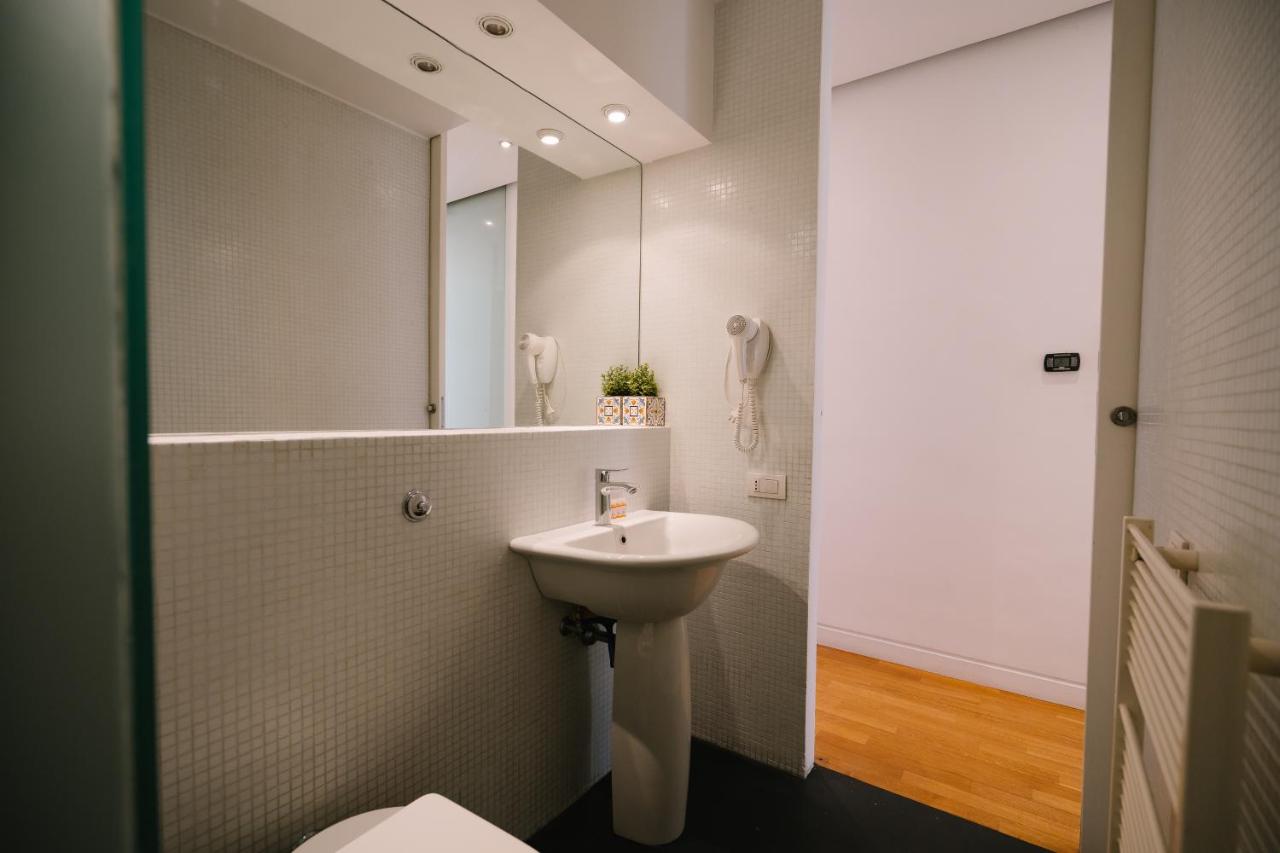 Colosseo Deluxe YH - 3