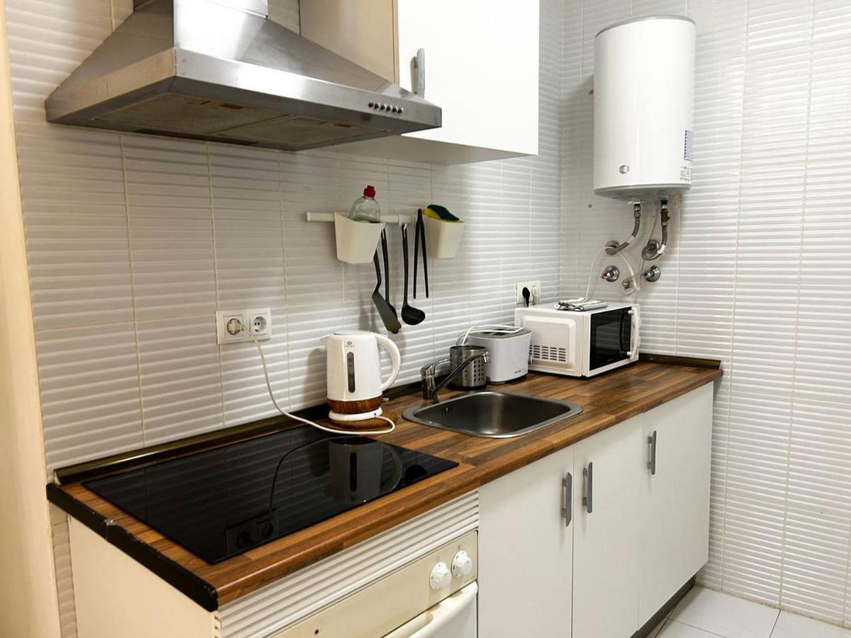 Estupendo estudio al lado de plaza la Merced - 4