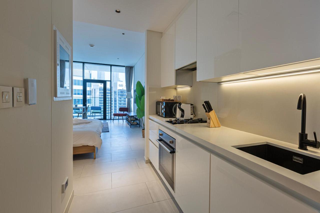 Burj & Beyond - Luxury Stay with Burj Khalifa View - 5