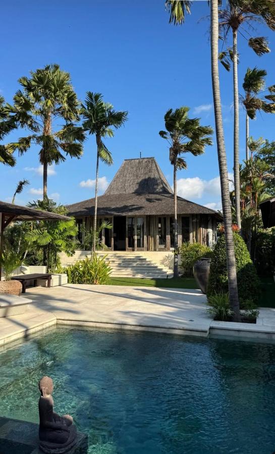 Kudus Boutique Estate in Canggu 100m to Beach - 4