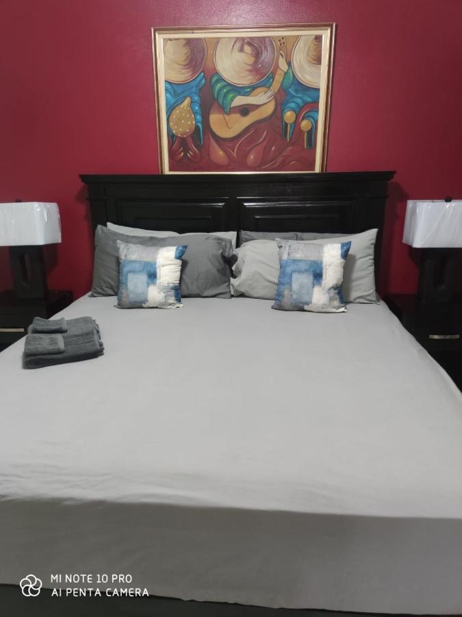 Chateau Central at Sunbury Apts - 5