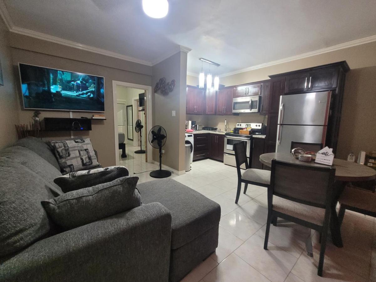 Chateau Central at Sunbury Apts - 5