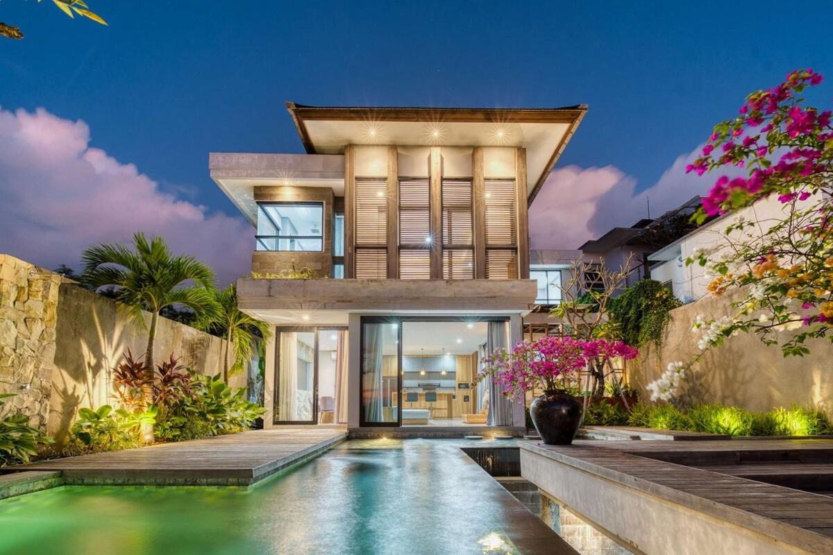 Bhumi A4 3BR Sunset & GWK Views in Uluwatu - 4