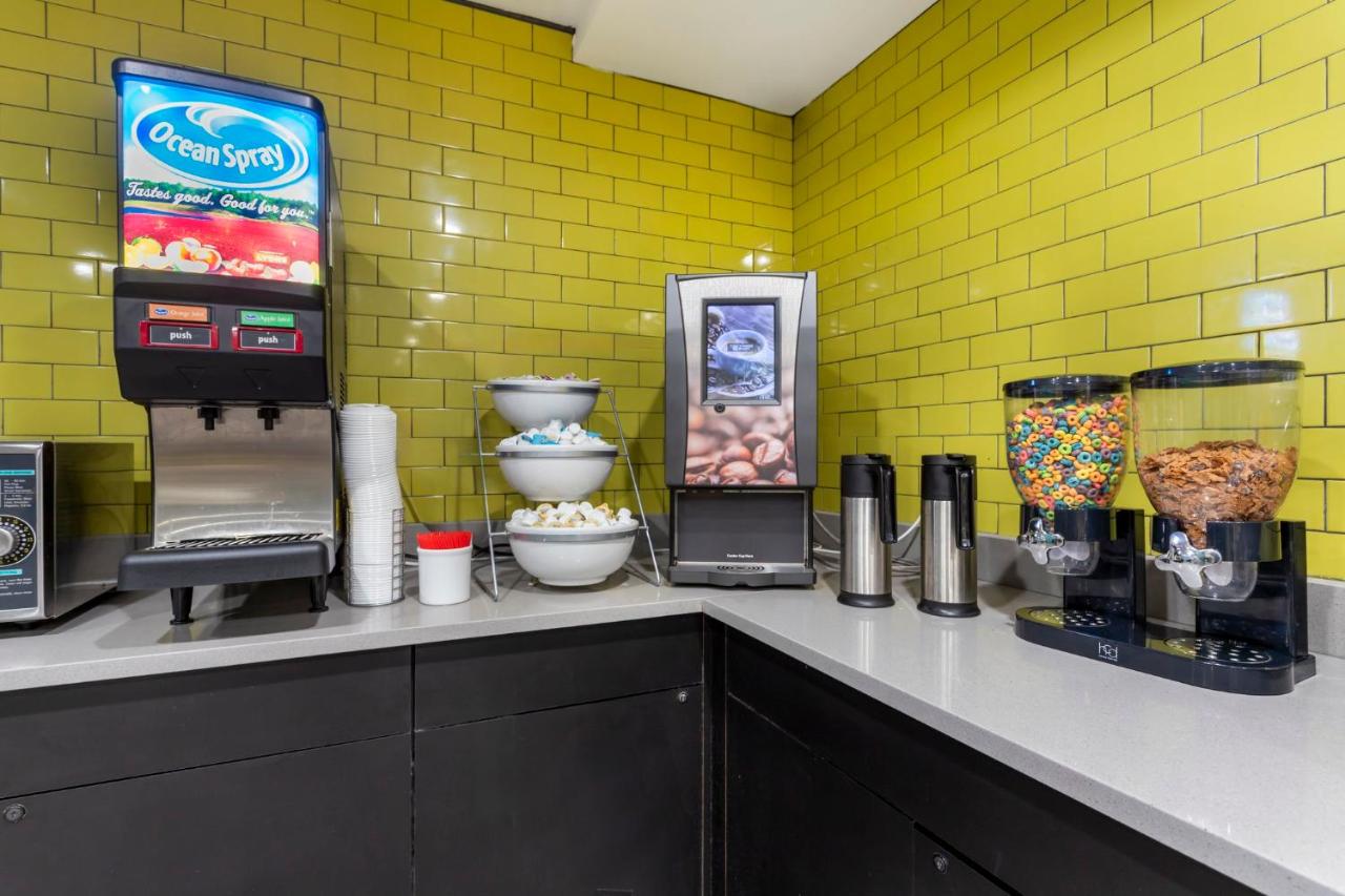 Brooklyn Vybe Hotel, Ascend Hotel Collection — photo 11