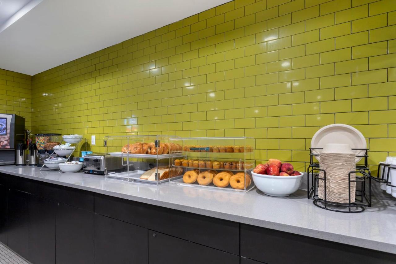 Brooklyn Vybe Hotel, Ascend Hotel Collection — photo 13