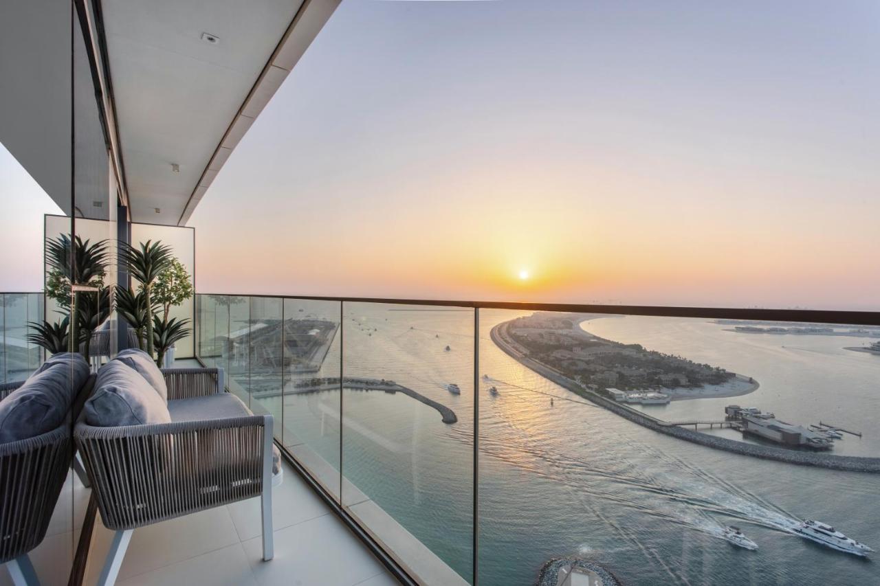 Most Luxurious 2BR Celebrate New Year in Style