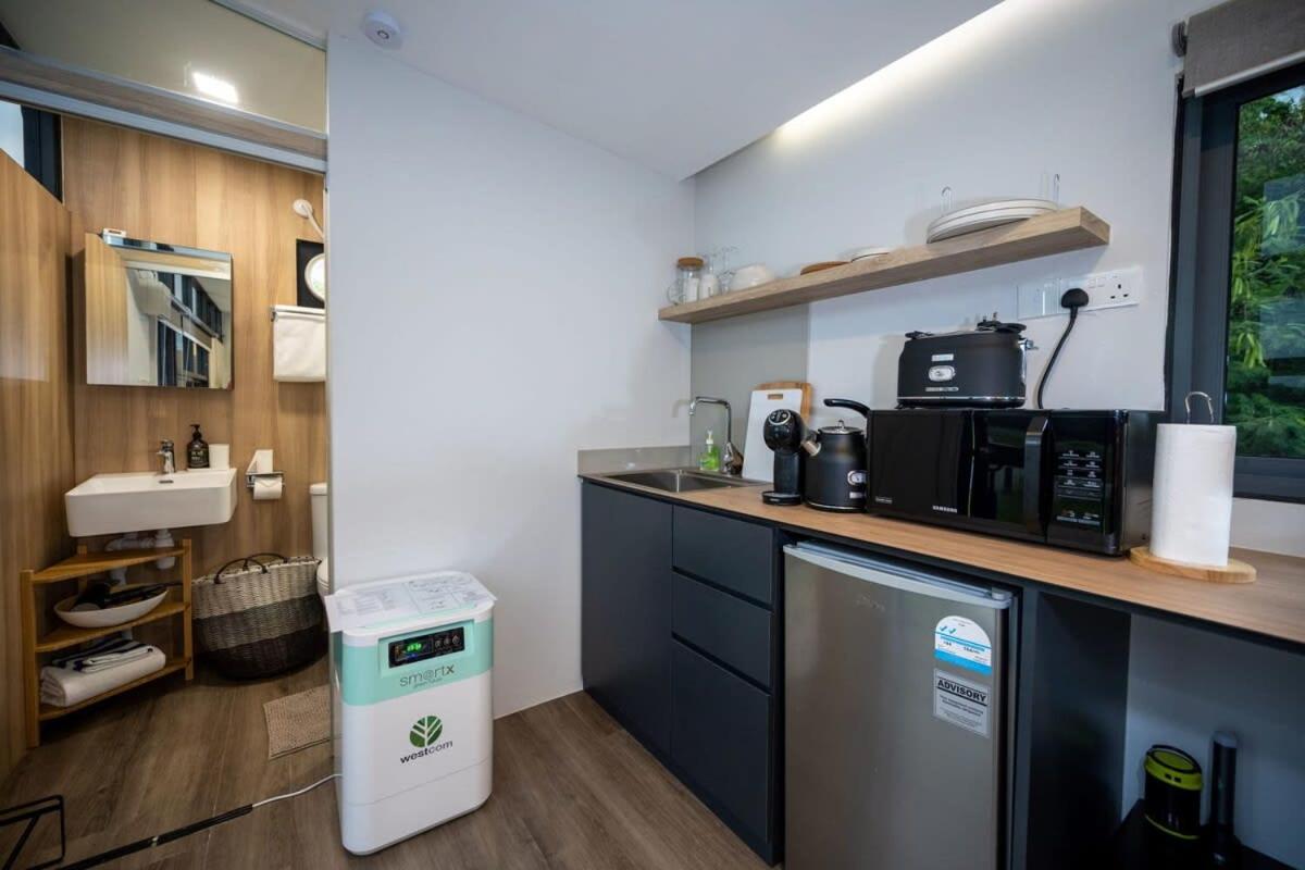 Tiny Away Escape at Lazarus - 2017 - 4