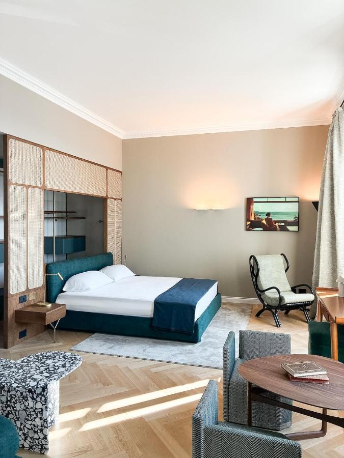 Amabilia Miramare private parking and sea - 2