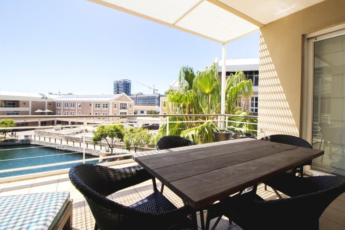 Fabulous Waterfront Living! - 4