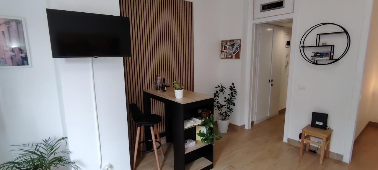 Modern Apartment 15-min-to-Venice - 2