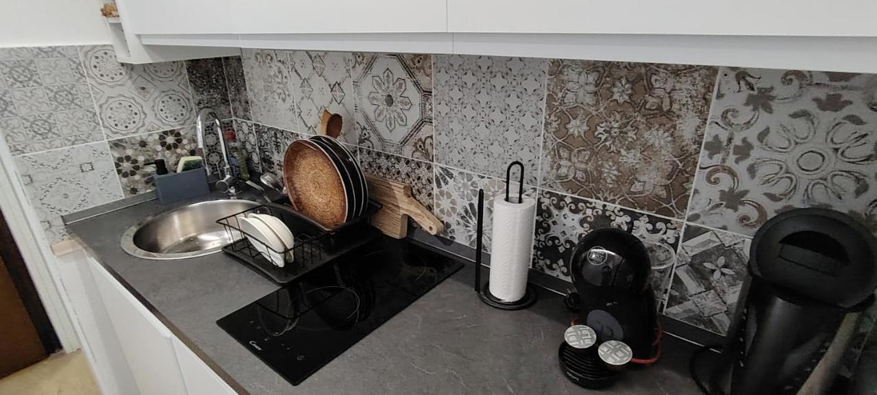 Modern Apartment 15-min-to-Venice - 5