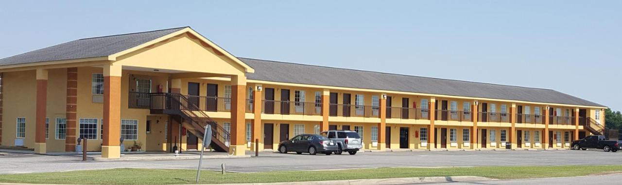 Executive Inn — photo 13