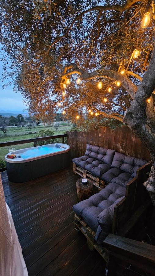 Logements insolites du Domaine de la Tuilière