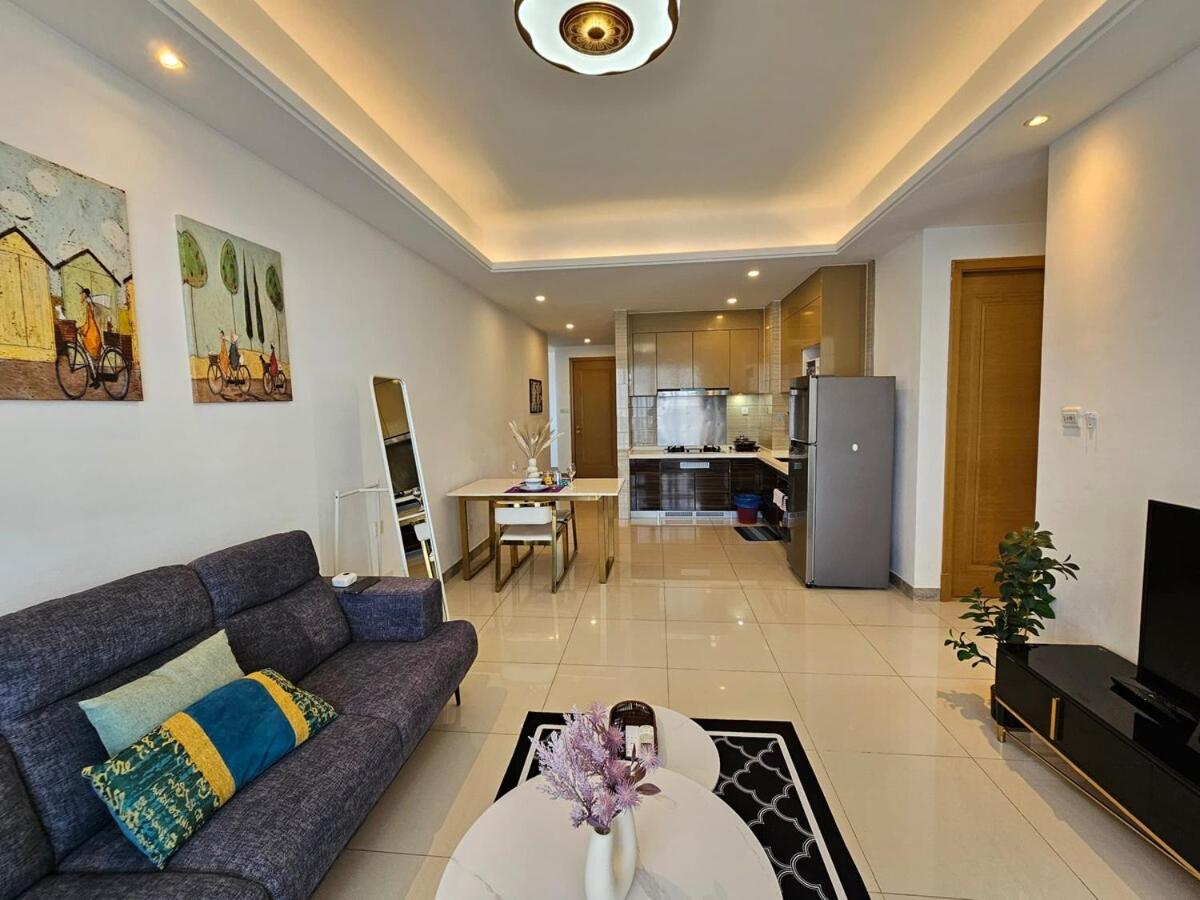 R&F Princess cove Vivi Dual key - No parking - 4