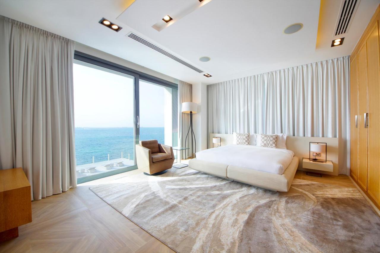 Luxurious Overwater Villa Escape on Nurai Island - 3