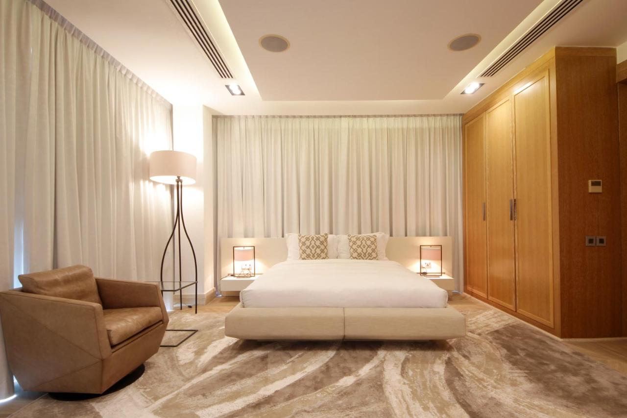 Luxurious Overwater Villa Escape on Nurai Island - 4